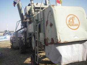 Antique Combine Harvester CLAAS MATADOR 