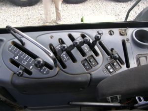 Second hand tractor CLAAS challenger 95E 