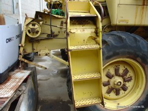 Used Combine Harvester for sale, New Holland - Clayson 1545